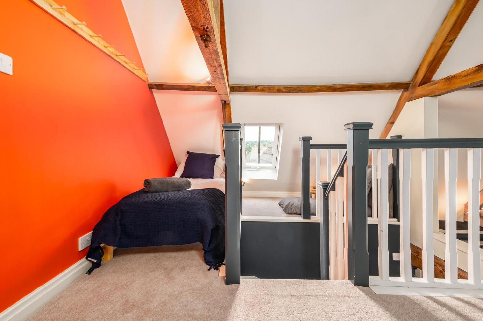 Stylish Central 6 Bedroom Converted Granary Stamford Exterior photo