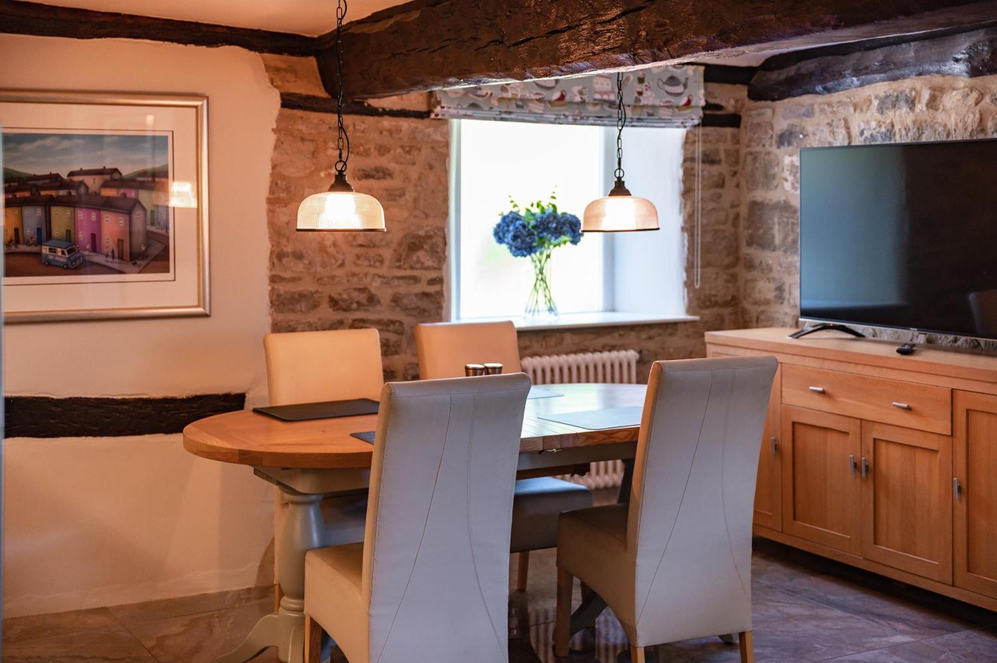 Stylish Central 6 Bedroom Converted Granary Stamford Exterior photo